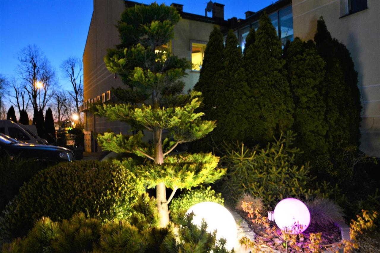 Apartamenty I Pokoje „Pod Jedynka” Konstantynów Łódzki Kültér fotó