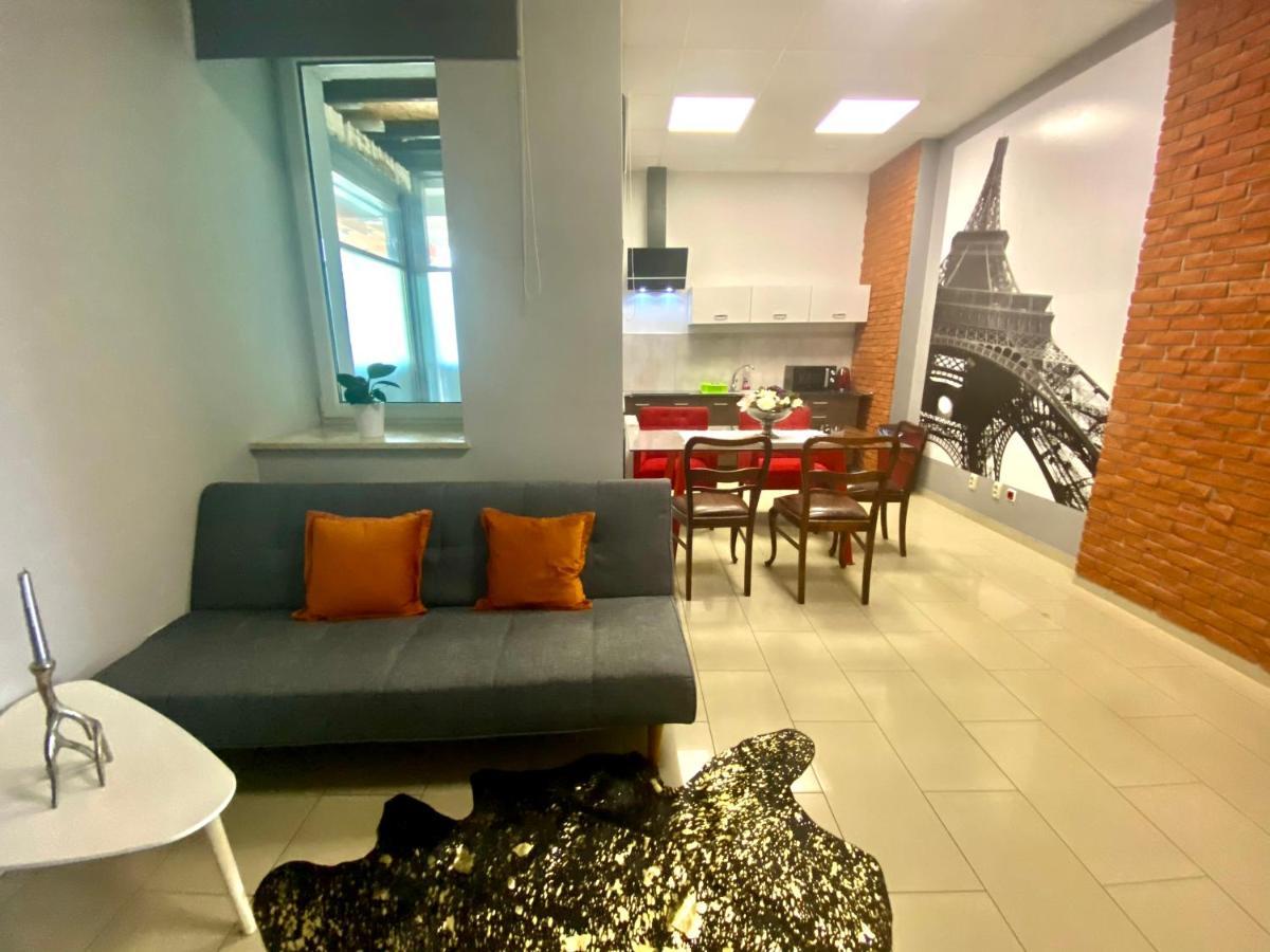 Apartamenty I Pokoje „Pod Jedynka” Konstantynów Łódzki Kültér fotó