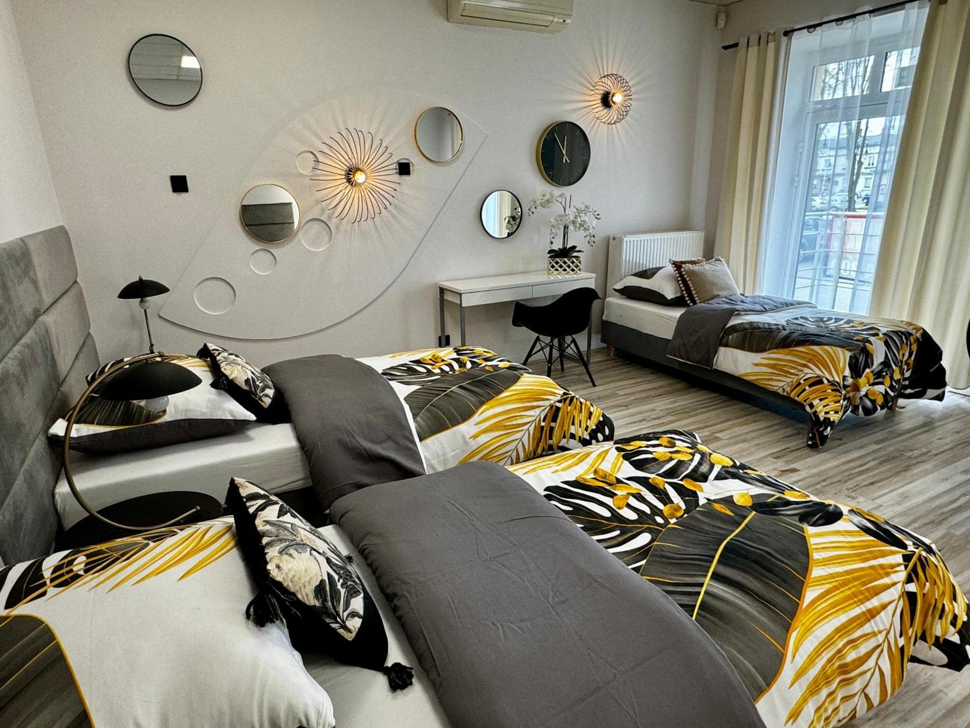 Apartamenty I Pokoje „Pod Jedynka” Konstantynów Łódzki Kültér fotó