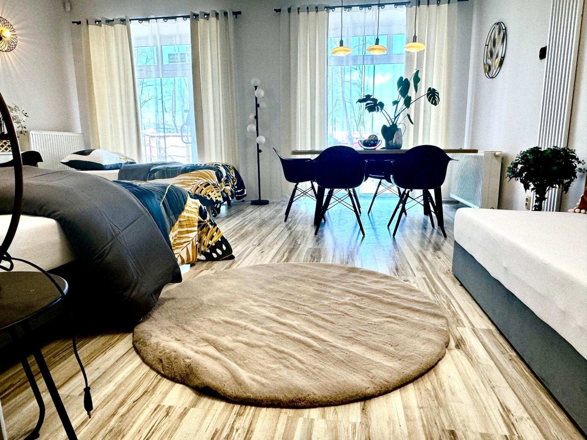Apartamenty I Pokoje „Pod Jedynka” Konstantynów Łódzki Kültér fotó