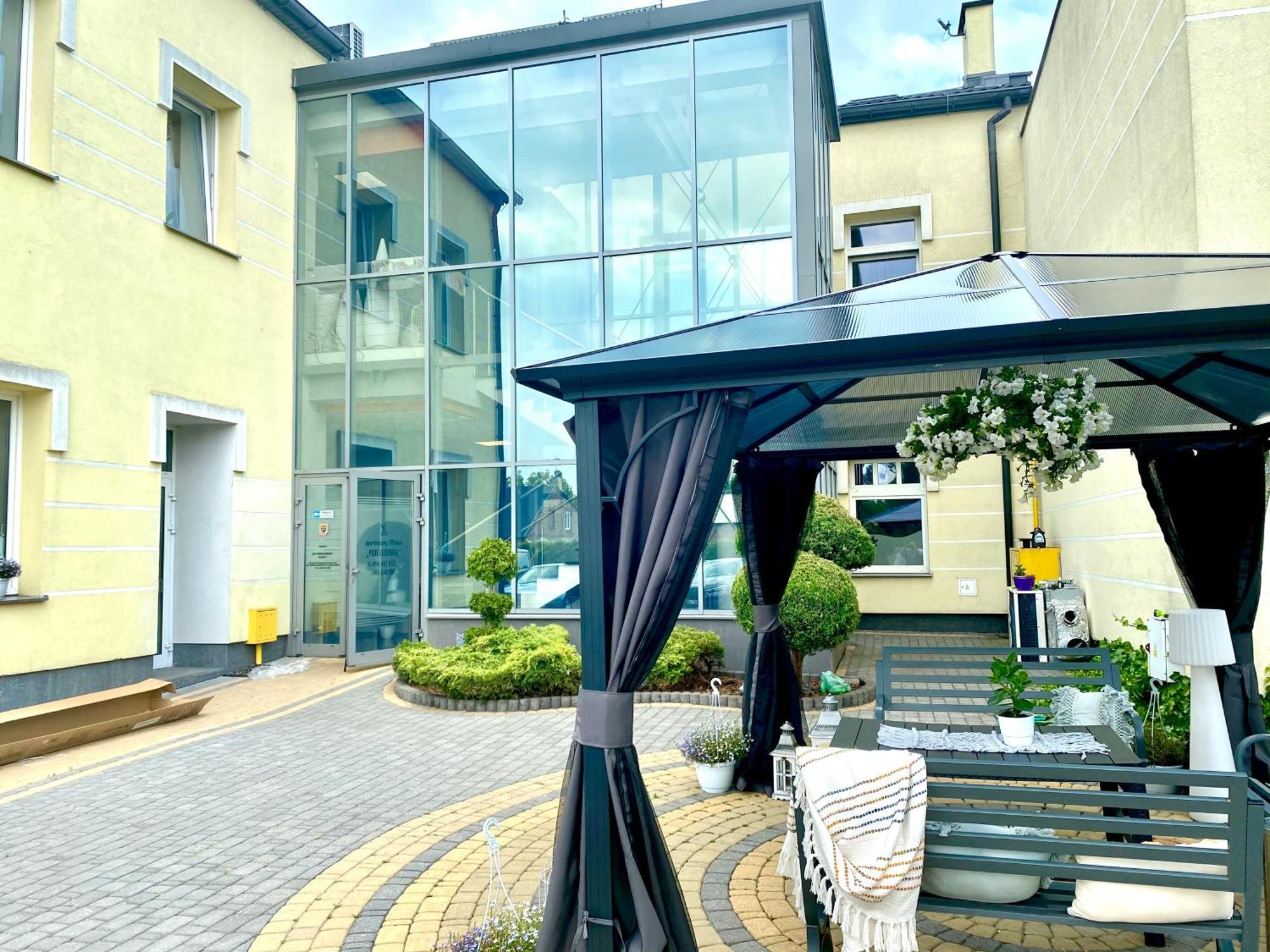 Apartamenty I Pokoje „Pod Jedynka” Konstantynów Łódzki Kültér fotó