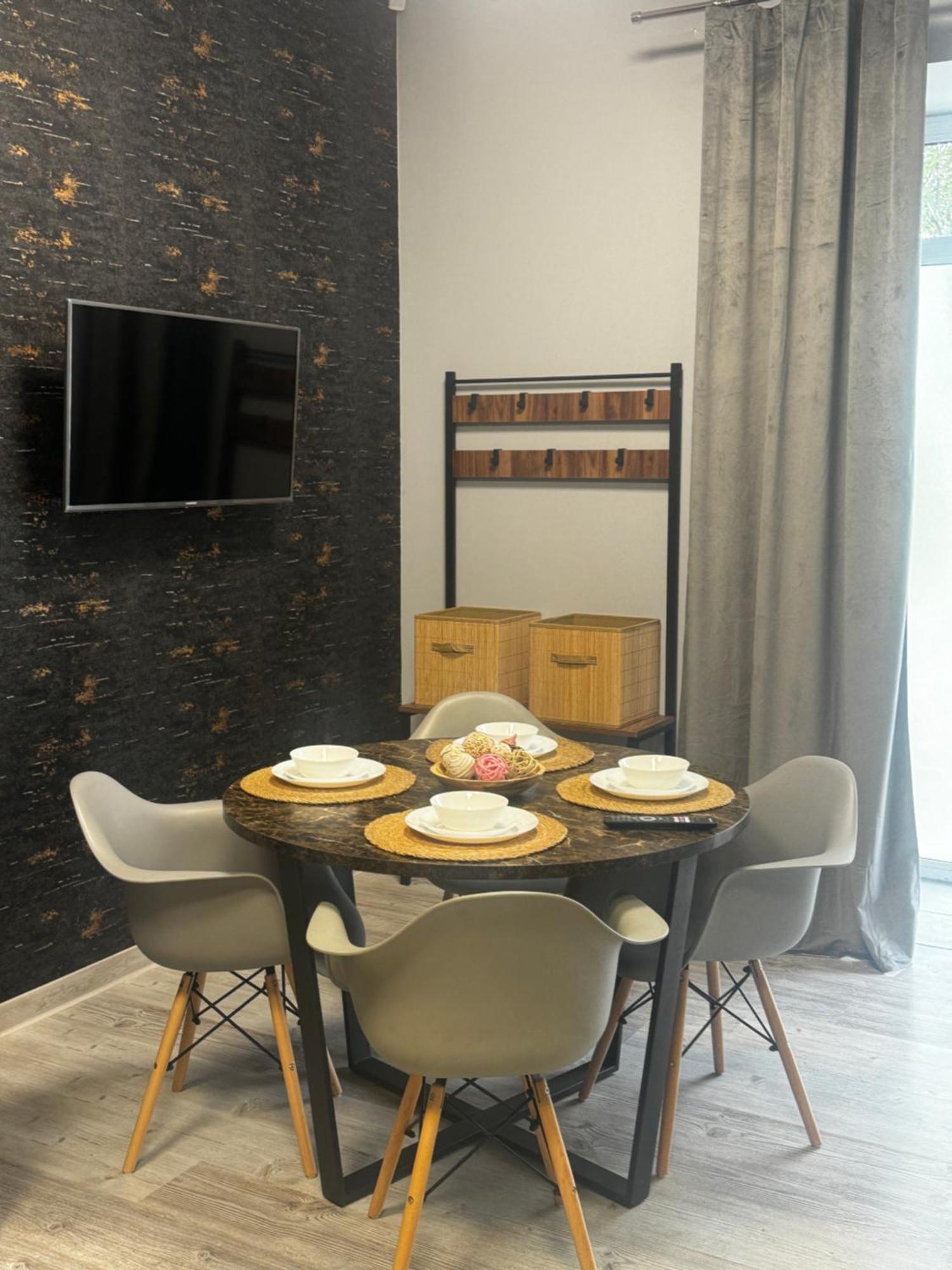 Apartamenty I Pokoje „Pod Jedynka” Konstantynów Łódzki Kültér fotó